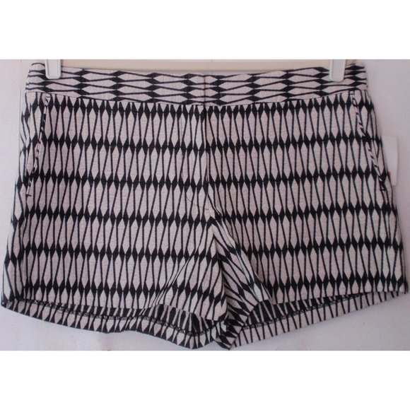 Joe Fresh Pants - NEW JOE FRESH GRAY BLACK GEOMETRIC WEAVE SHORTS 12